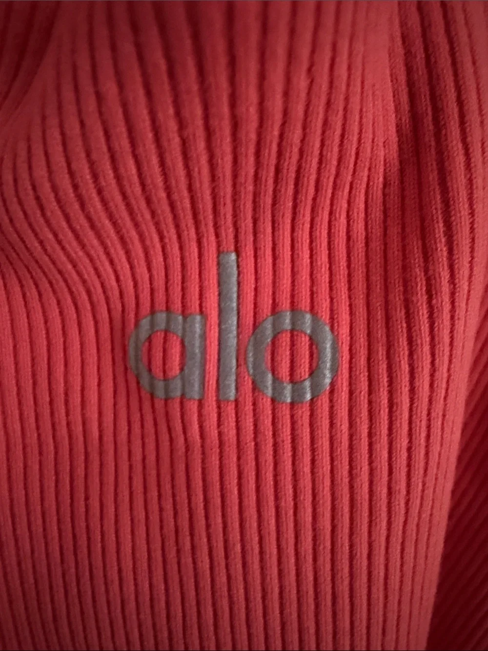 ALO Yoga title alo